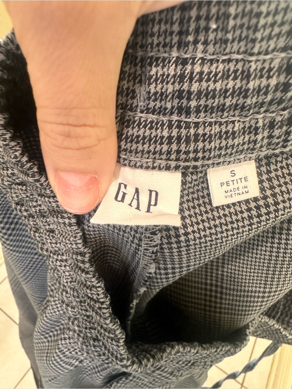 Gap mid rise twill Gray Plaid Wide-Leg Drawstring Pants petite small - Picture 9 of 10